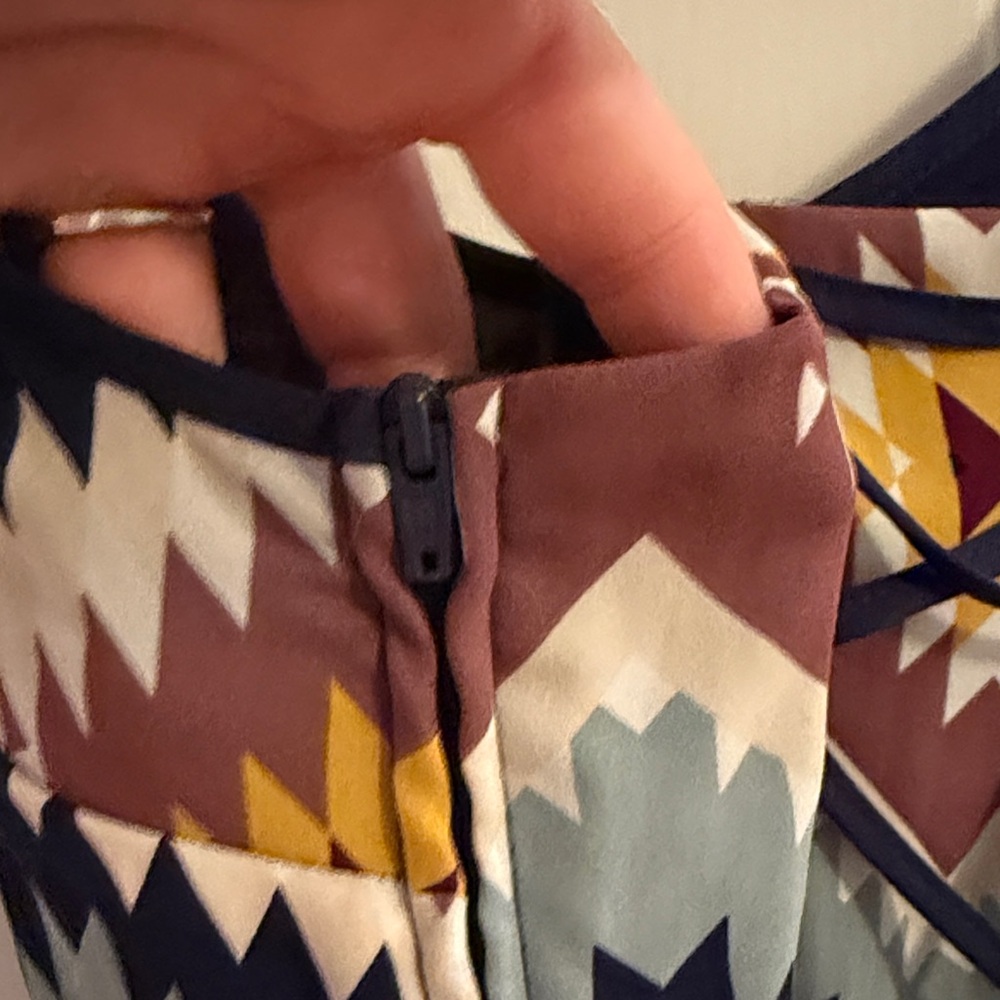 Geometric Patterned Spaghetti Strap Dress - Picture 4 of 6